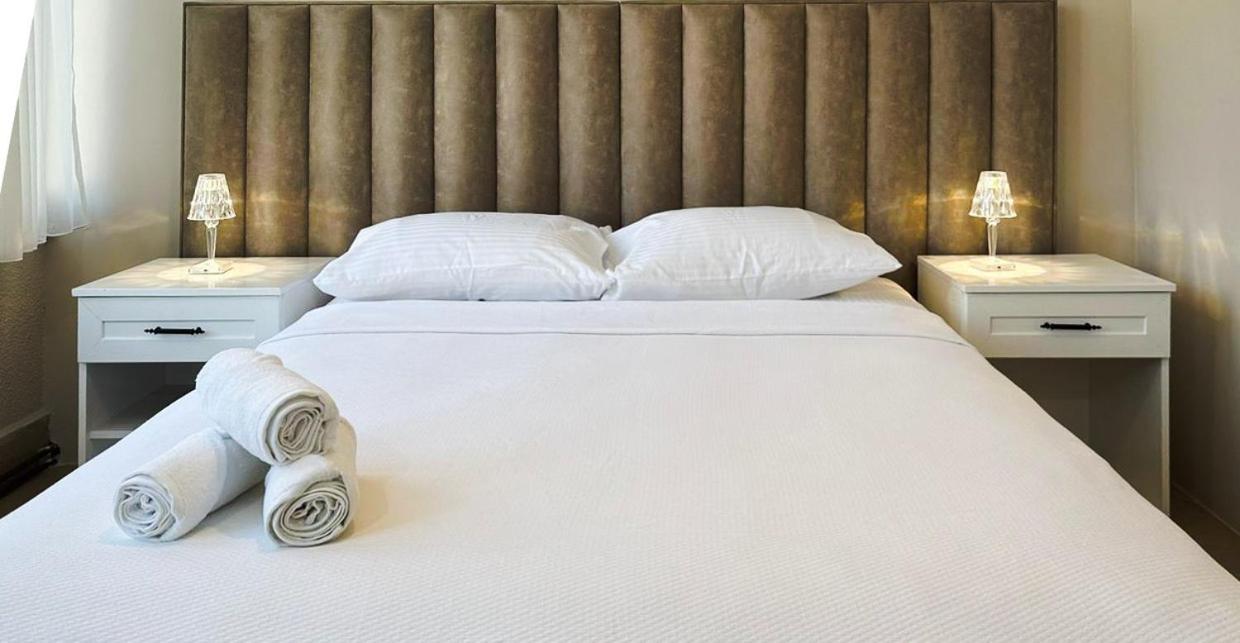 אדאלר Hi Hotel Ivy Bueyuekada מראה חיצוני תמונה